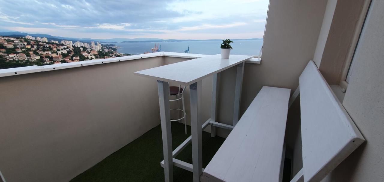 City Lights Penthouse Рієка Екстер'єр фото